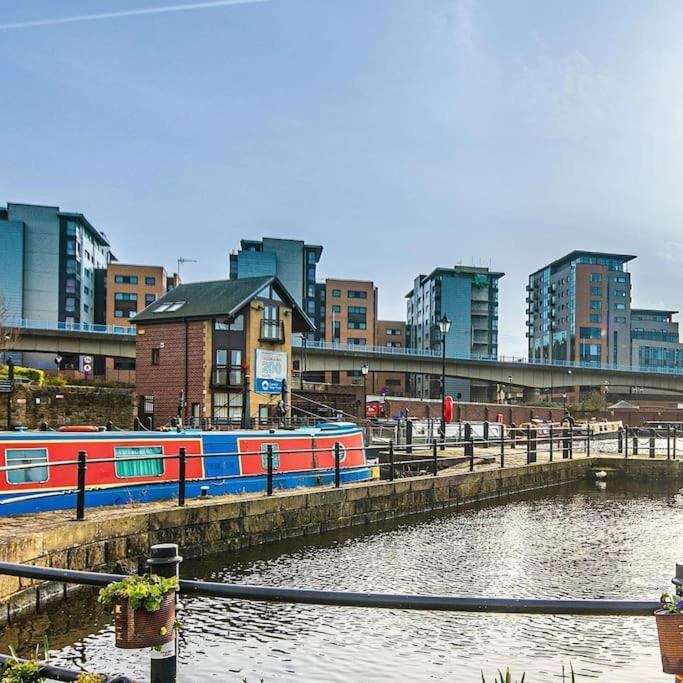 Beautiful 1-Bed Apartment In Grade Listed Warehouse - Victoria Quays, Sheffield City Centre, Free Parking, Pet Friendly, Netflix Exteriör bild